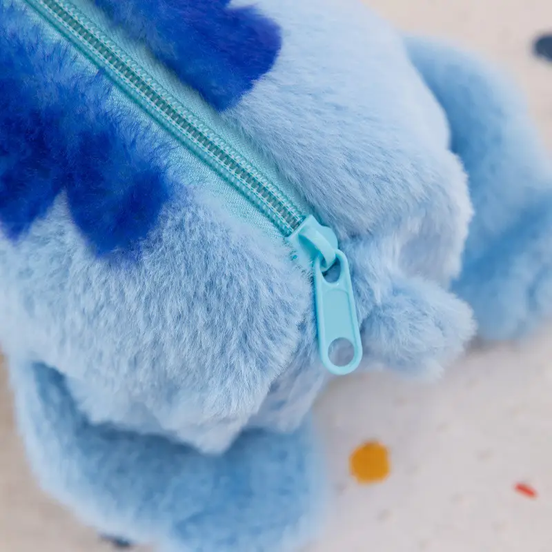 Пенал шкільний Стіч, пухнастий, хутряний, косметичка Стіч (синій) - Зображення 4